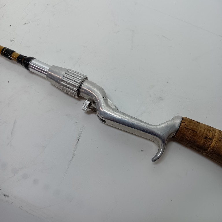 SAURUS ﾌｨﾘﾌﾟｿﾝ ﾊﾞｽﾃｲﾏｰ BC60L Fishing equipment, …
