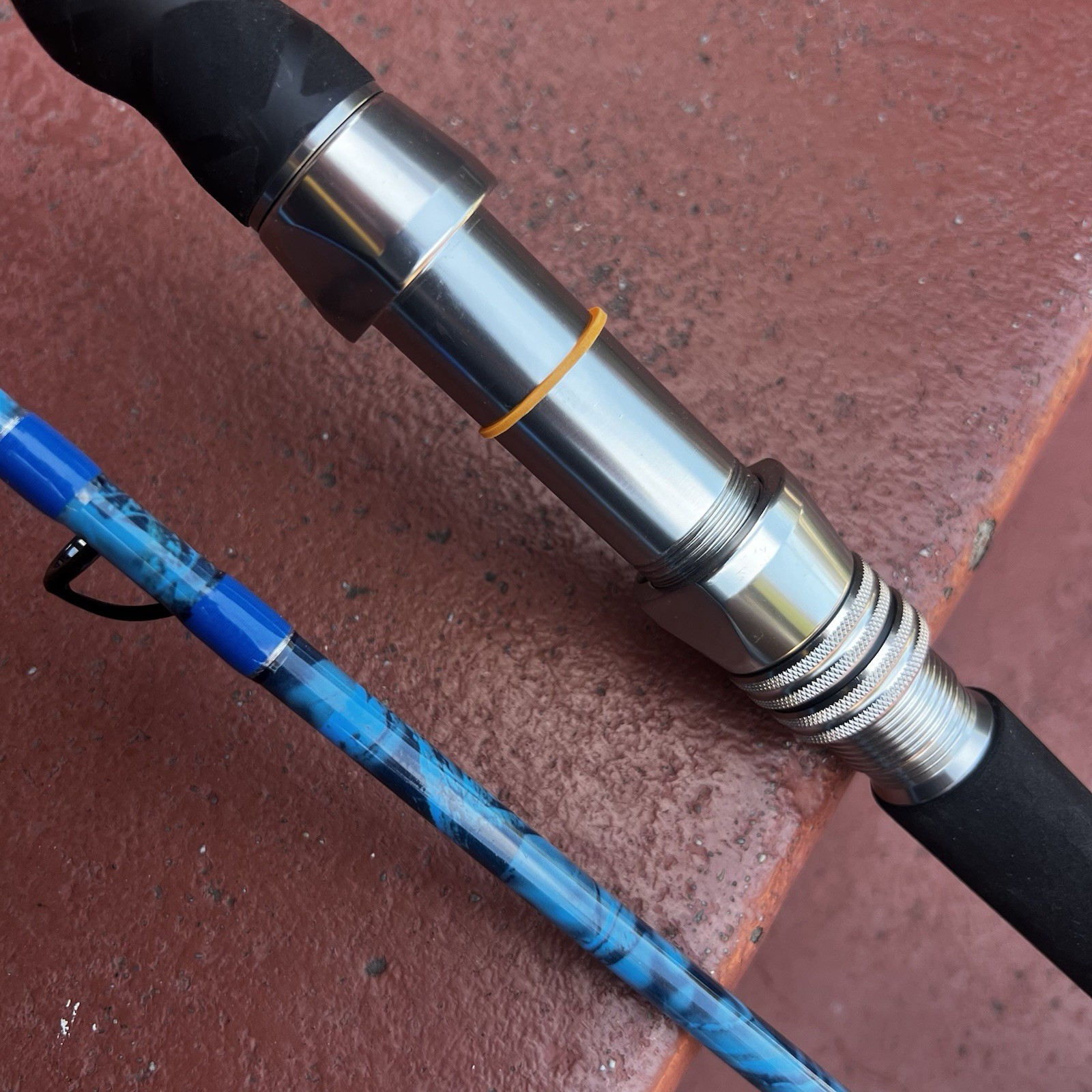Fiblink PESCADOR 9’ MH Surf Fishing Rod 2 Pc PES902MH New Other w/ Tag 15-30lb