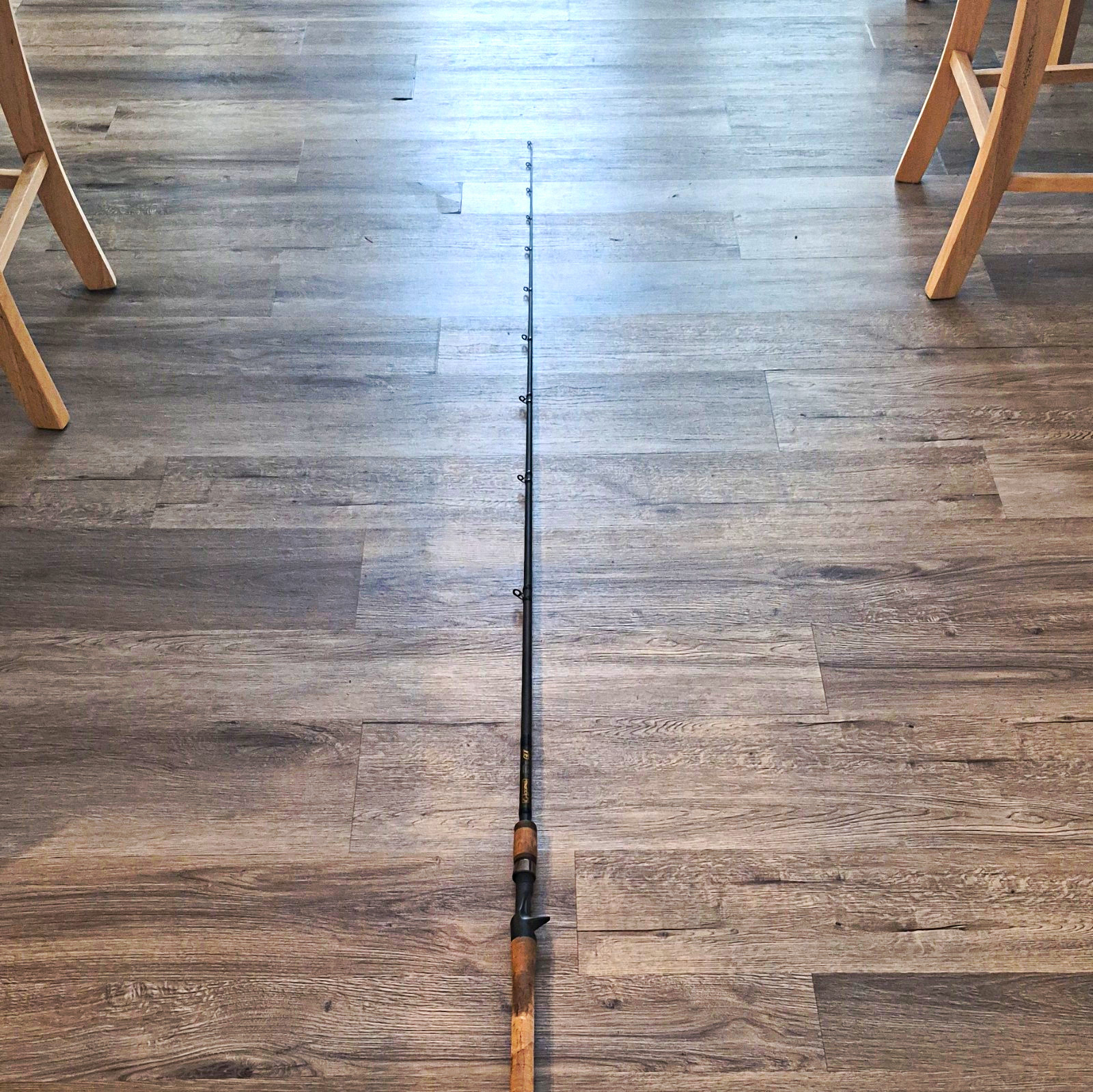 G. Loomis GLX 895C-TPR Casting Rod 7’5″ Heavy Fast 20-25lb 3/8-1 1/4oz