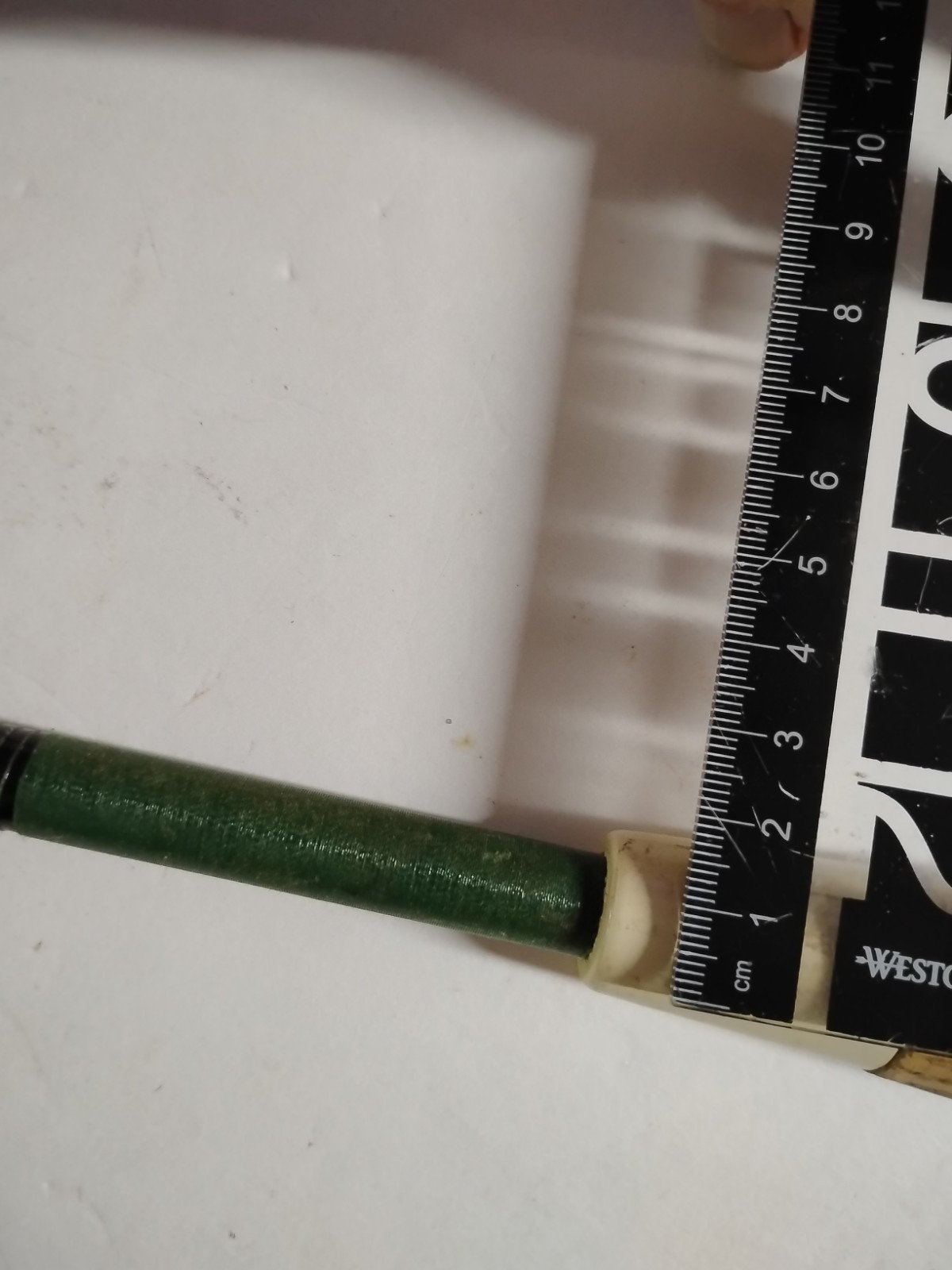One Piece 6′ 4″ 20-50 Lb Heavy Duty Rod