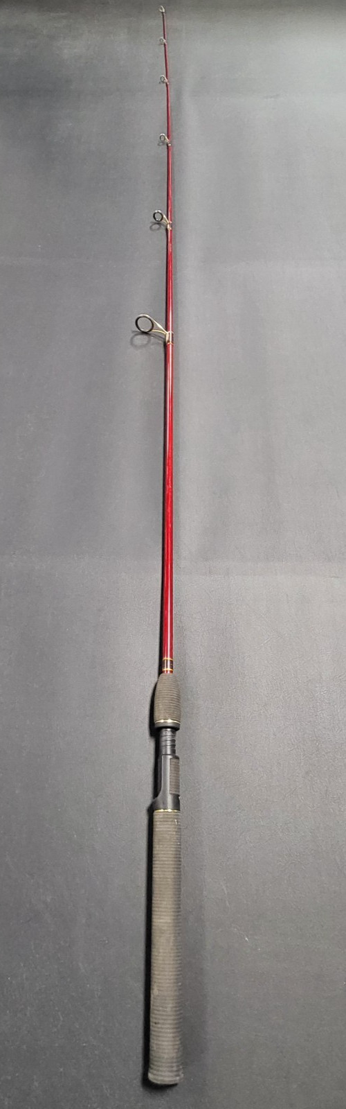 Berkley Hunter Series H30 – 7′ Graphite Spinning Rod Med Action 4-10 Lb, VG Cond