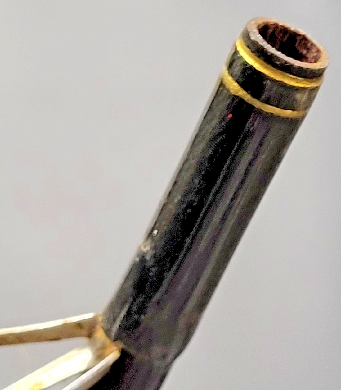 South Bend Black Beauty Ultra Light Spinning Rod, 2 Piece, 5 Guides, Split Foam