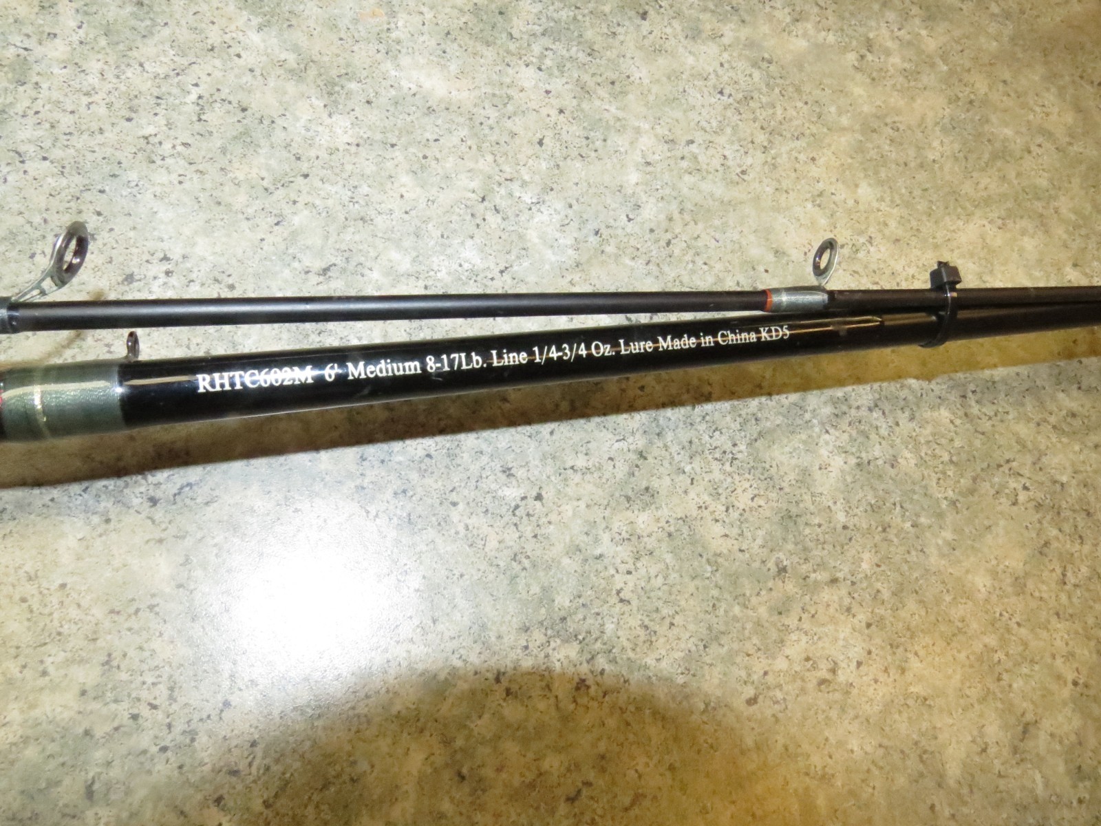 Rhino Titanium RHTC602M 6′ 2pc Medium/ Action Casting Rod
