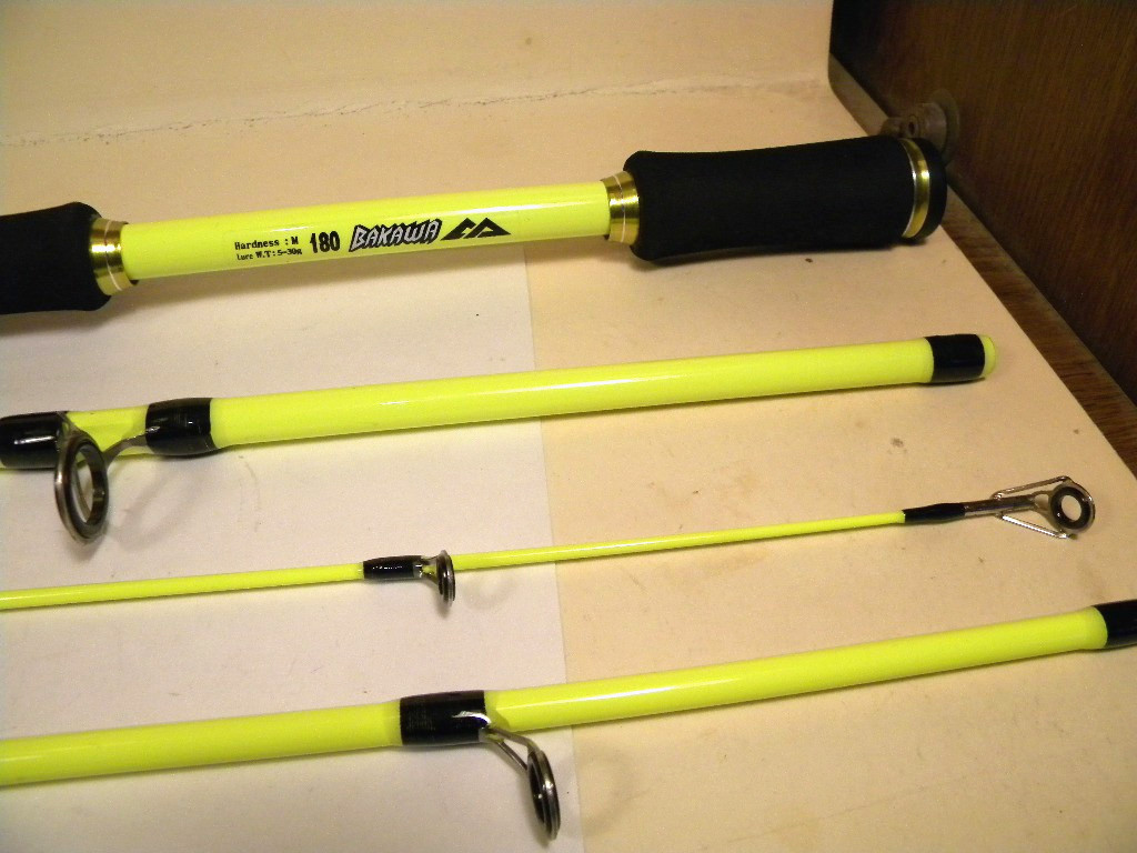 Bakawa 180 medium 6’4″ travel rod