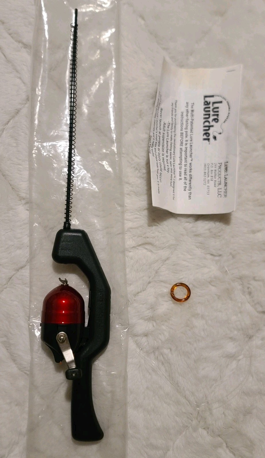 Chuck Woolery Lure Launcher Fishing Pole w/ Bobbers & Tackle Kit Spring Loaded
