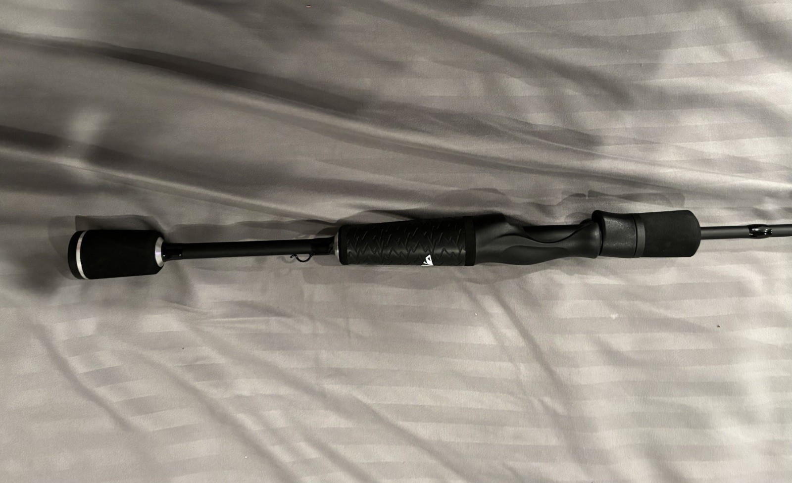 KastKing Perigee II 5’6” Light Spin Rod 2-Piece 4-8lb Moderate Fast Fuji Guides