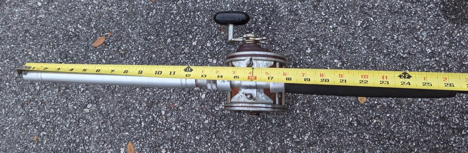 Fishing Rod BR-50 Custom Built For Fisherman’s Paradise Deep Sea with Reel As Is