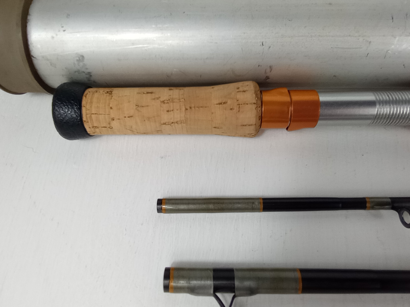 Diamond Back 3pc backwater Graphite Fly Fishing Rod w Fight Butt 9′ + Tube
