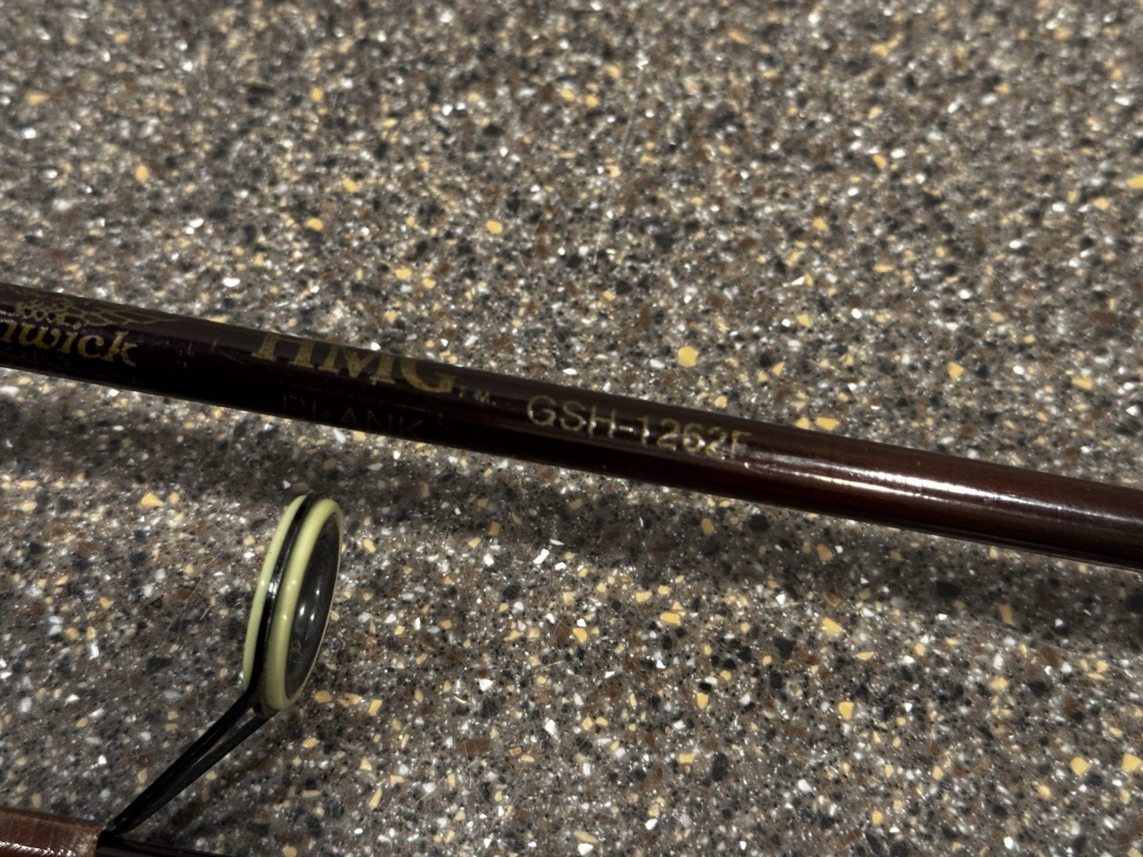 Vtg RARE Fenwick HMG GSH-1262F 10’6” 2Pc Graphite Spinning Rod Fuji USA 10.5’