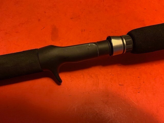 CUSTOM BUILT GREEN GRAPHITE COMPOSITE 7 FOOT 1 INCH 10 TO 25# CONVENTIONAL ROD