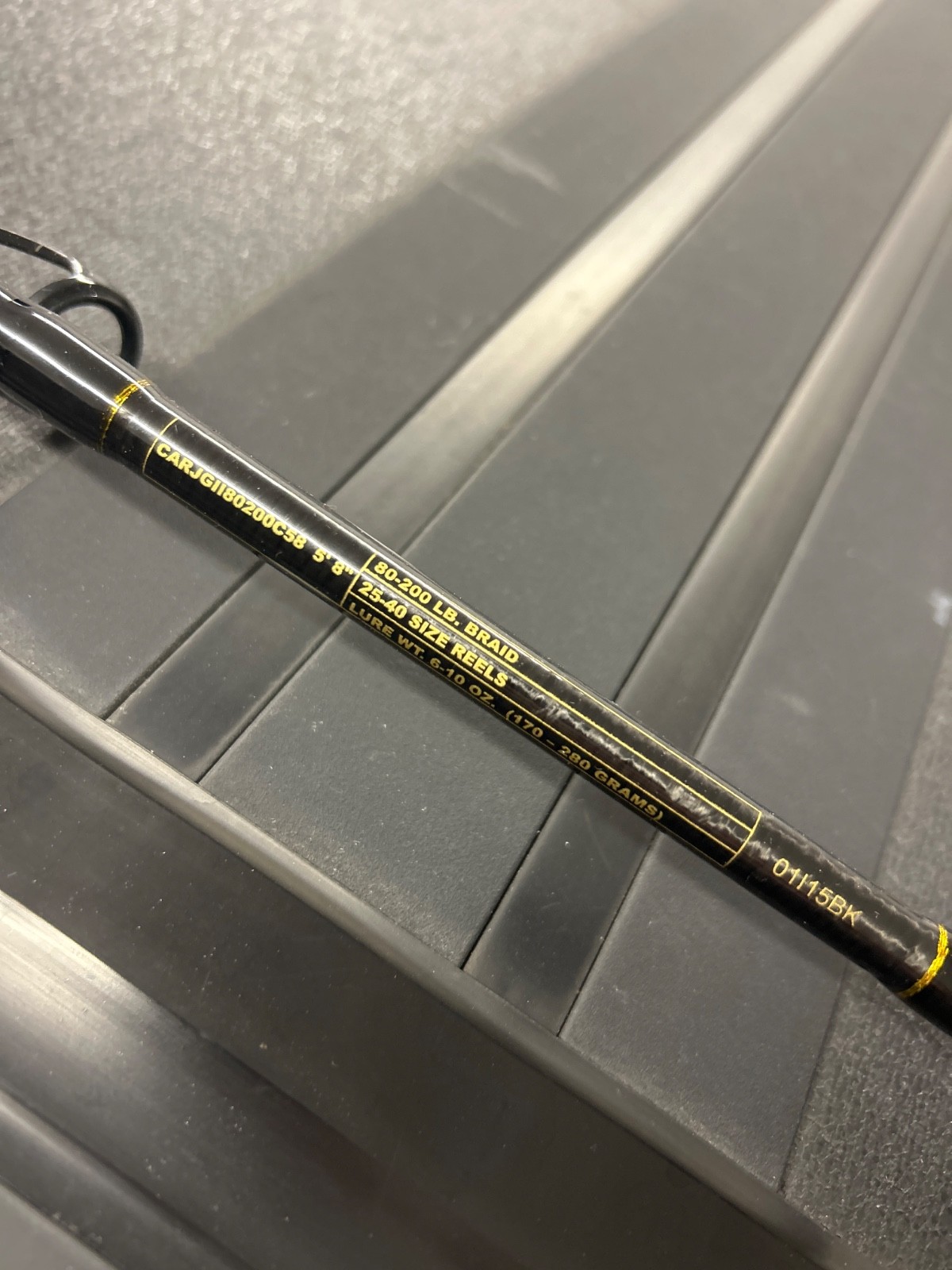 Penn Carnage II 5’8″ 80-200lb jigging fishing rod NICE