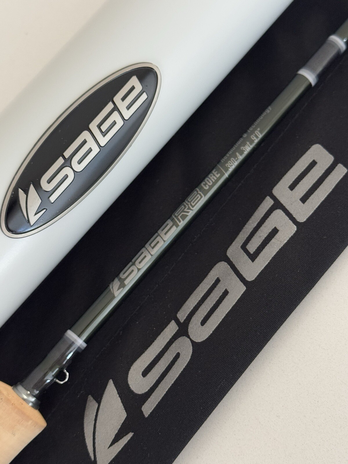 **BEAUTIFUL** 🔥 SAGE R8 Core 3wt. 9’ft~4Pc FlyRod!! 🔥~NEW~🔥