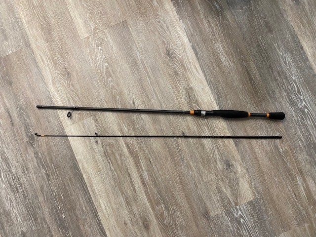 South Bend R2F3-AL56SPB 5’6″ 2 PC Med-Light Spinning Rod