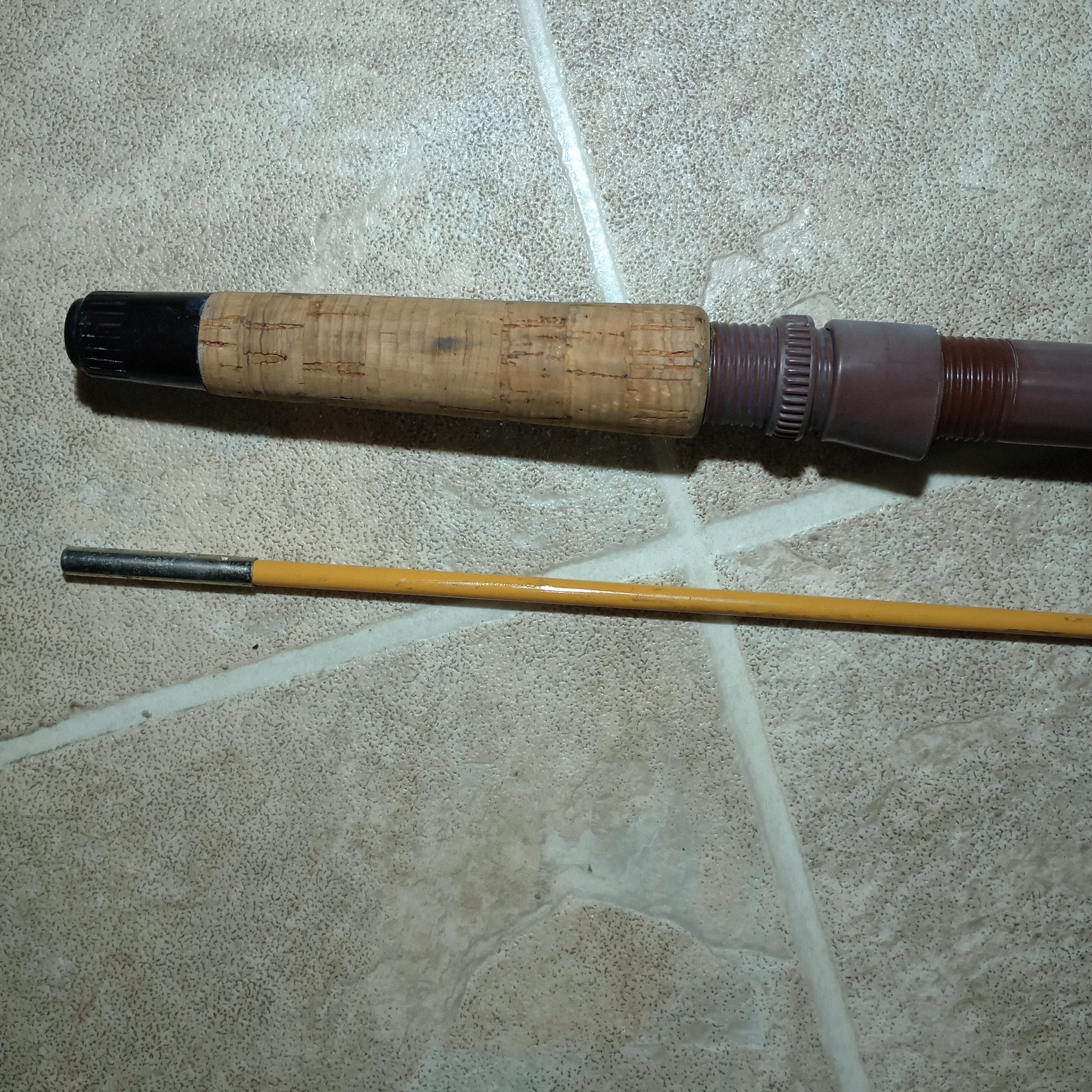 Vintage South Bend fishing rod Spinning Fiberglass 6ft Crappie trout 2-204-005