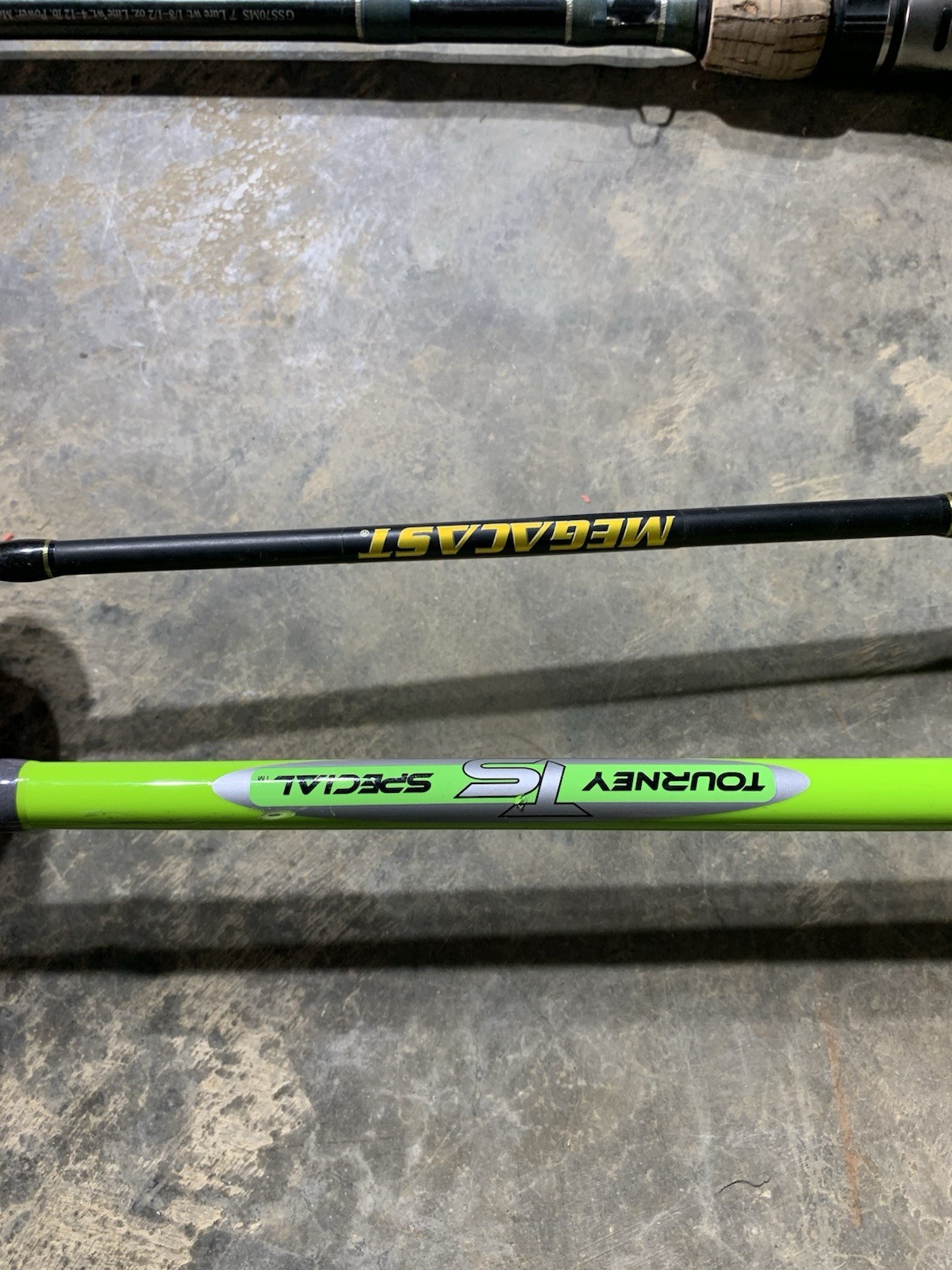 LOT OF 10 BASS PRO SHOPS FISHING RODS (BROKEN)