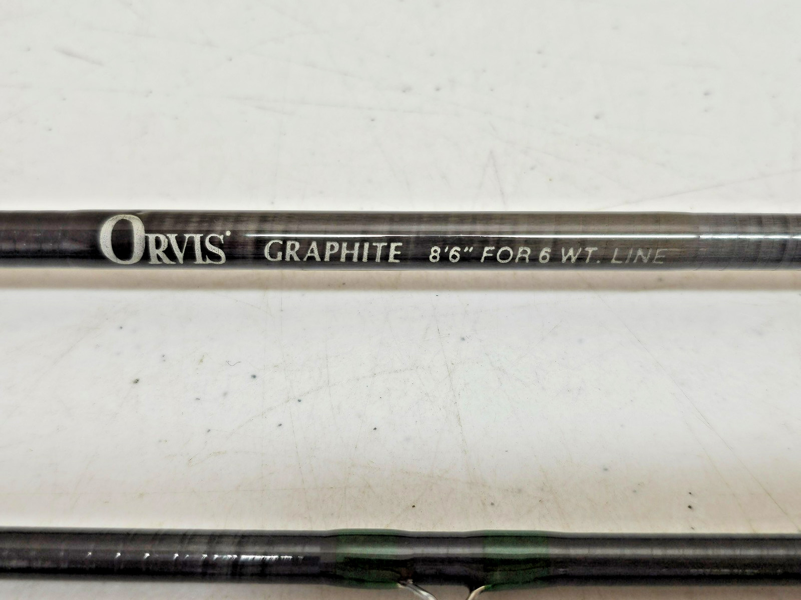 Orvis Graphite Fly Fishing Rod 8’6″ 6wt 4-Piece, green, gray