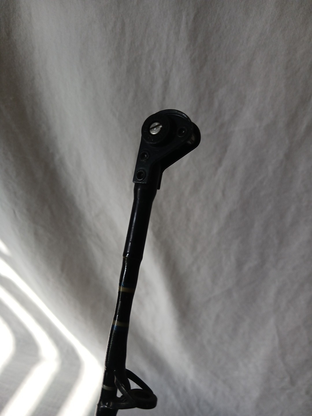 Shakespeare Tidewater Fishing Rod BTW60 SUR 6′ 30-80 lb + Penn Longbeach 67 Reel