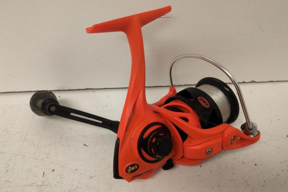 LEW’S SPEED SPIN XF30 FISHING REEL IN OPTIC ORANGE 8 BEARING & ZERO (P08030044)