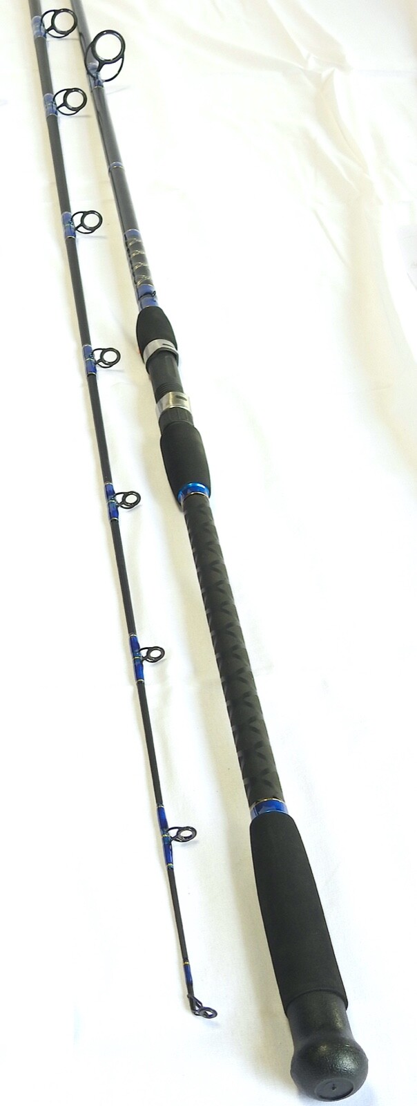 Graphite Spinning Surf Rod 12′ 2PC Split Handle