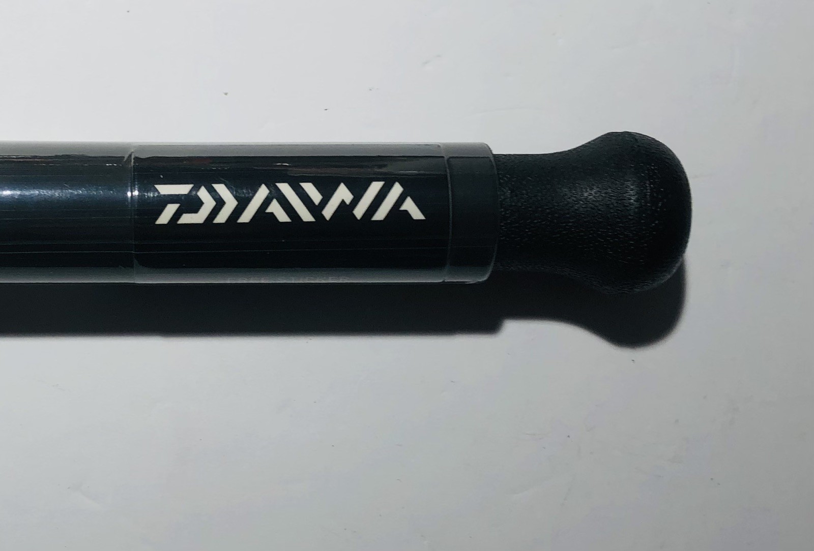 DAIWA D WAVE (DWA F802 MFS) 8’0″ 2 PC Med 12-25LB Spinning Rod & 4500 Reel New