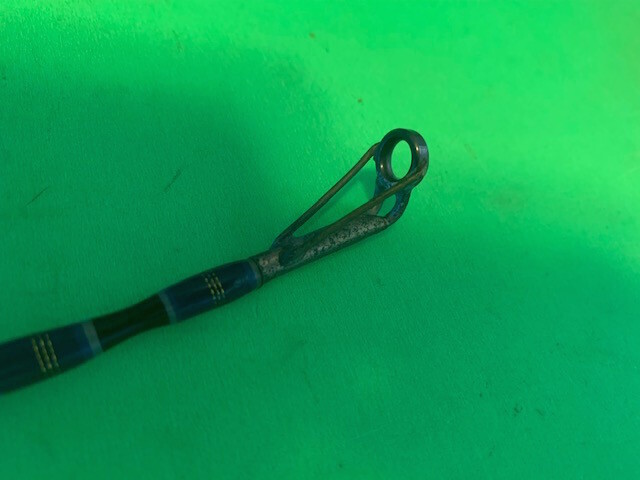 CUSTOM BUILT SABRE 6 FOOT 6 INCH 10 TO 30 POUND RATED CONVENTIONAL FISHING ROD