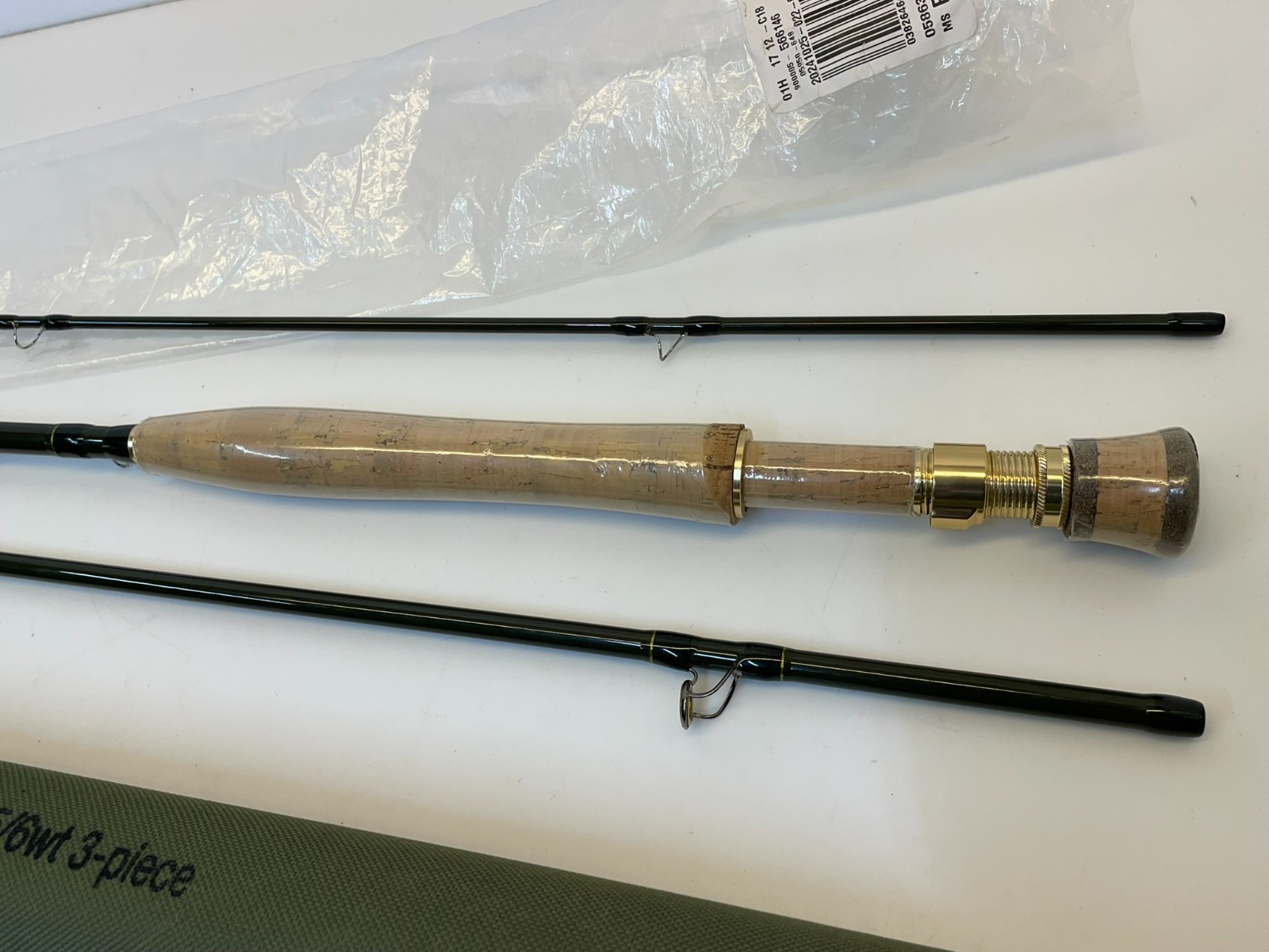 r47- NEW White River CGR Fly Fishing Rod — 7’6″- 3 pc. W/ travel case & bag