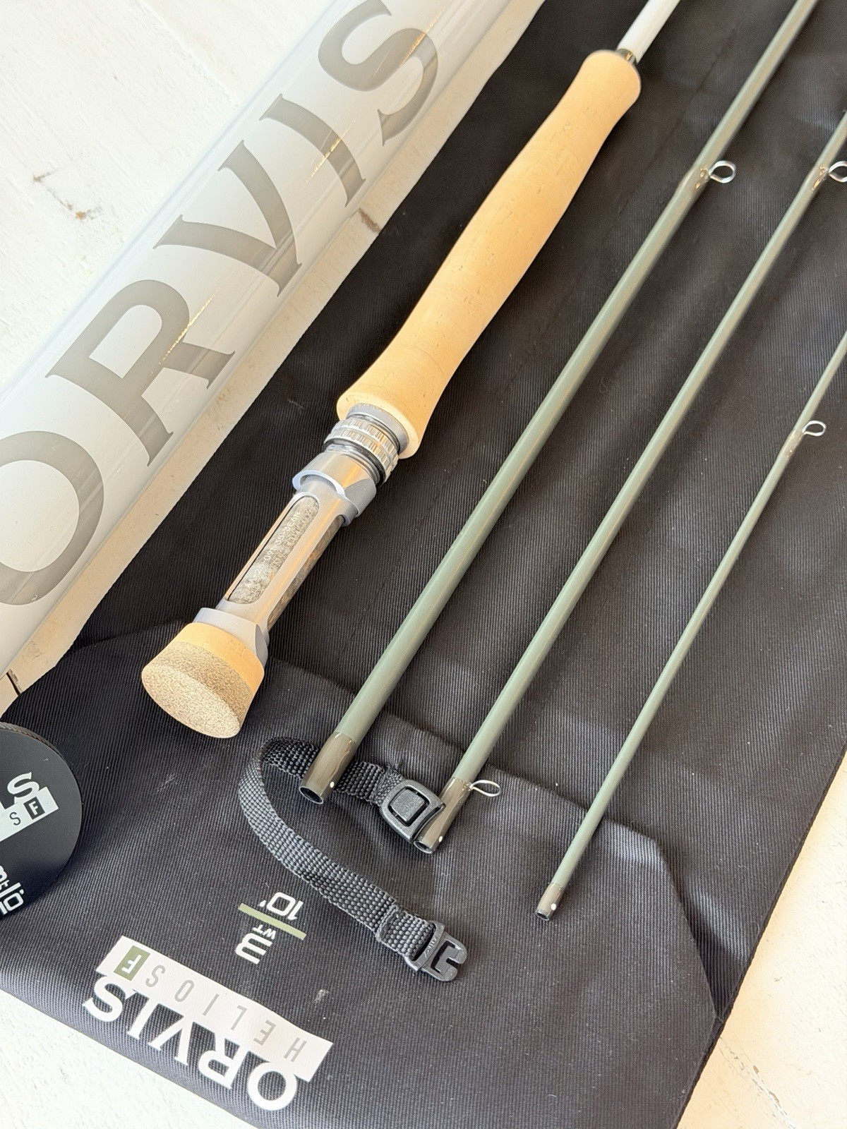 **BEAUTIFUL** 🔥 ORVIS HELIOS-4F. 3wt. 10’ft Flyrod!!🔥 ~NEW 2024~🔥