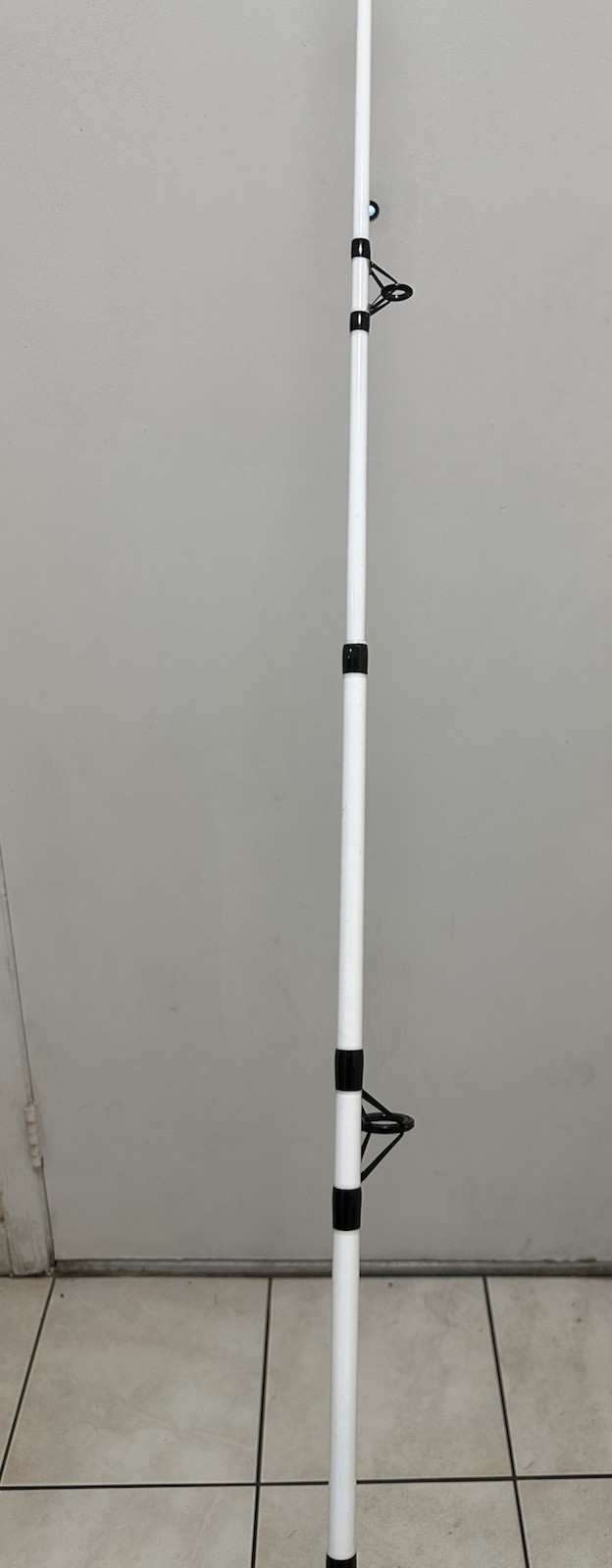 Alpha Shakespeare Fishing Rod BWS90 9’ 0”(2.74 M) Medium Heavy (15-25LB Line)