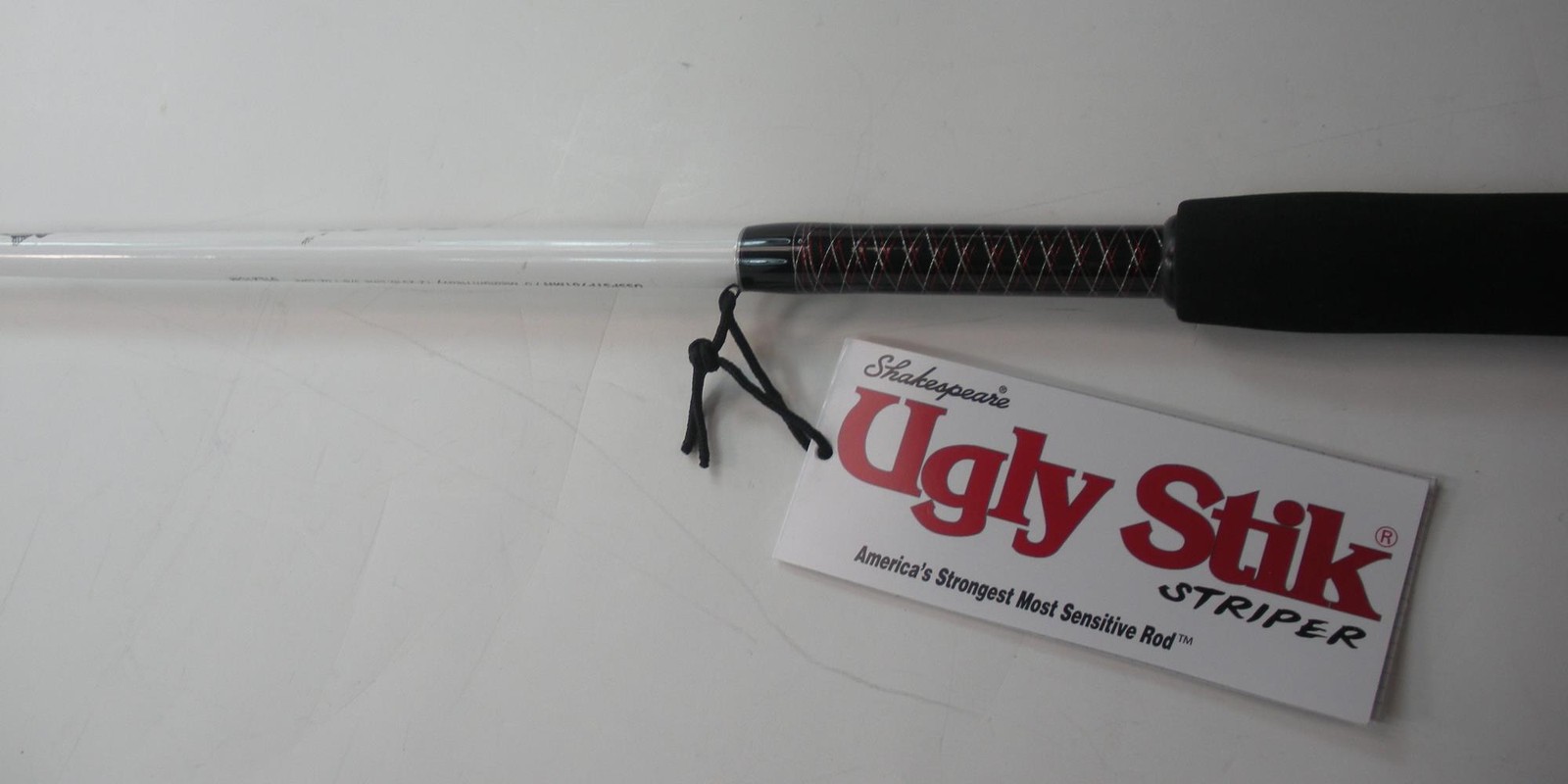 Shakespeare USSPSTP701MH Uglystik Striper Spinning Rod 7 ft 1pc 12-25 lb Class