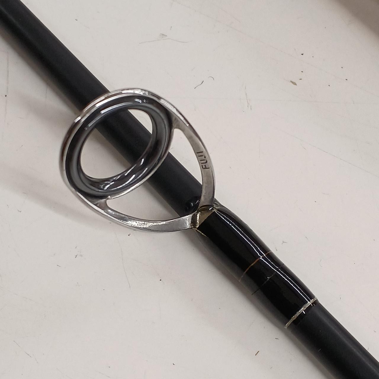 MEGABASS DESTROYER OROCHI X4 F2-68X4SⅡ bass rod