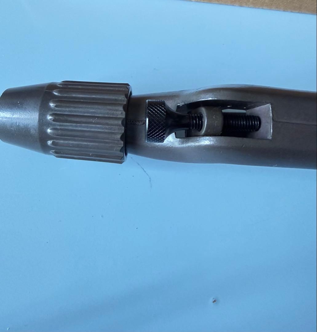 Sports Saurus Chione Semi-Double Grip Used Good Condition with Box