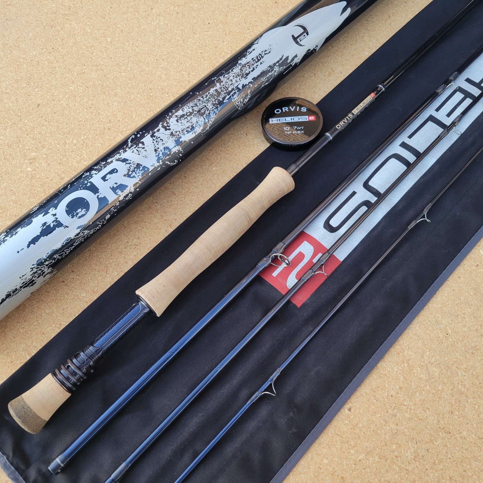 Orvis Helios 2 (H2) 10′ 7wt Tip Flex Steelhead and Salmon Fly Fishing Rod w Tube