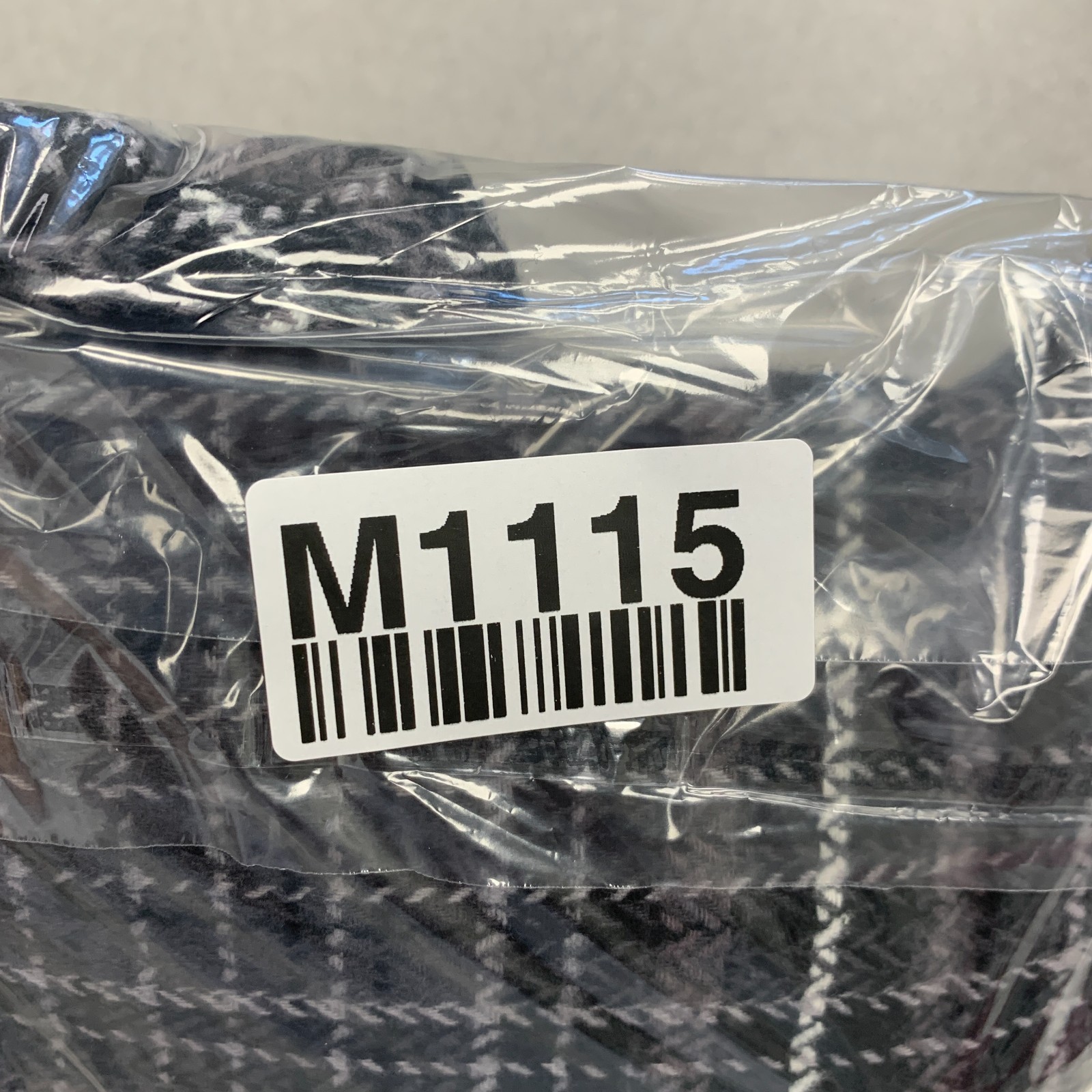 Orvis Men’s S Classic Plaid Flannel Button-Up Shirt Jacket Black & Gray M1115