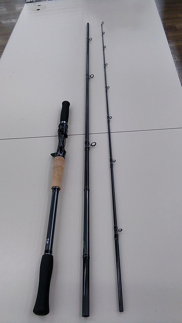 Daiwa Phantom Liberalist 803M+RSB Bass Fishing Rod 9.6″ 135g 3-Piece Case