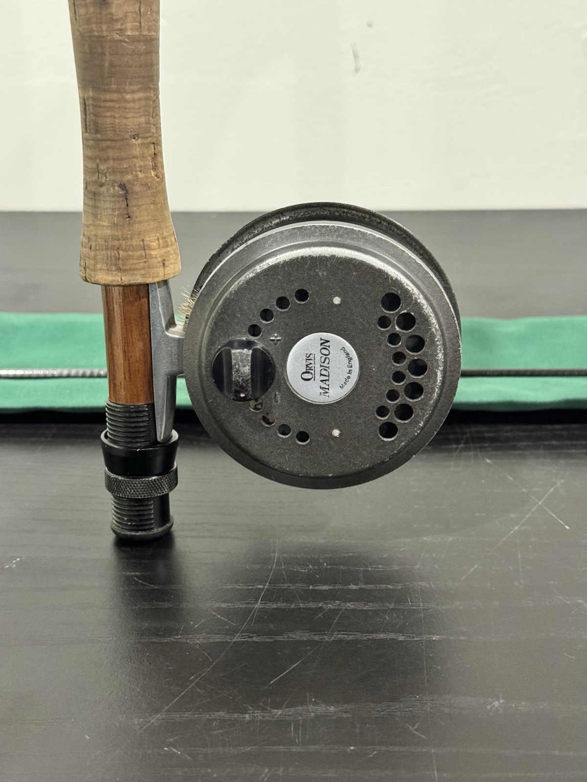 Vintage Orvis Rocky Mountain 8”6” 5WT Graphite Fly Rod w/ Orvis Madison Reel