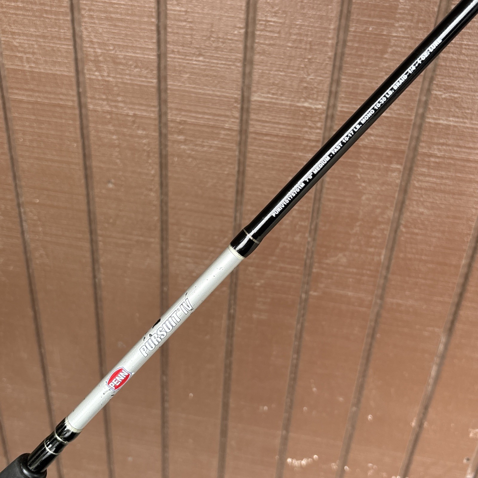 PENN PURSUIT IV 7’0” Medium-Fast PURIV1017S701M SPINNING ROD DAMAGED READ!!