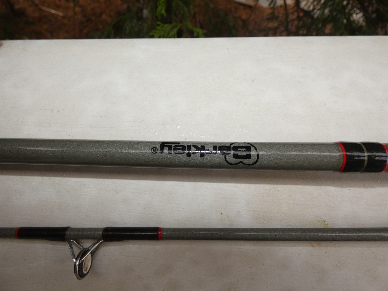 Berkley Vintage 2 Piece Fishing Rod “AVENGER” Medium Action AC30 6’6″