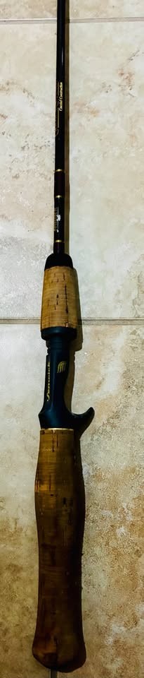 Fenwick GW 59 SW 5’9″ Golden Wing Spinning Rod Medium 1 Piece 72″ **BENT TIP**