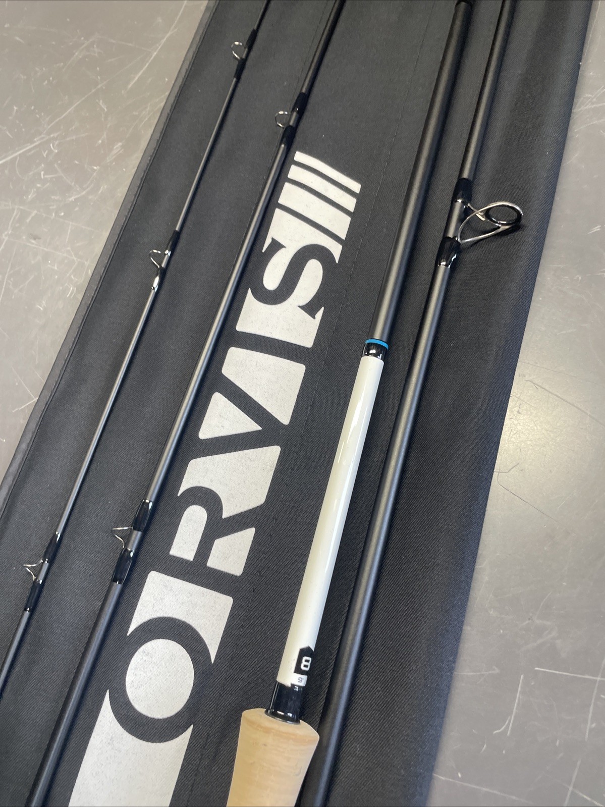 Orvis Helios 3D 9′ 8wt 4pc. fly rod (New Open Box)