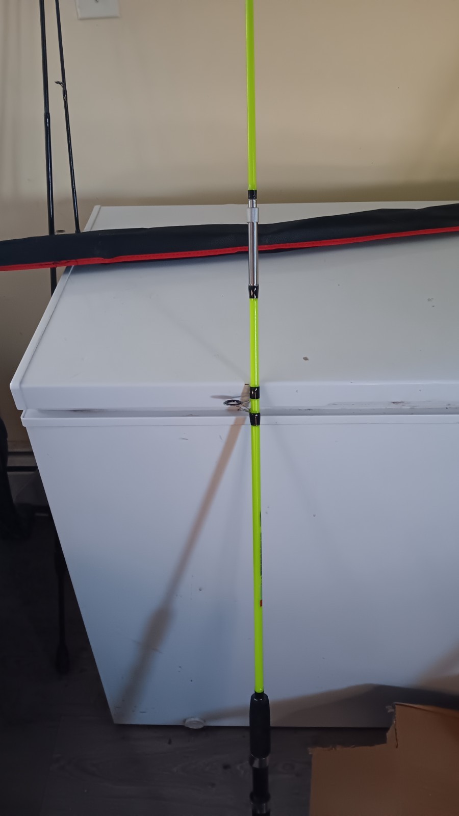 Fishing rod, spinning 2.1 Meter, 7′