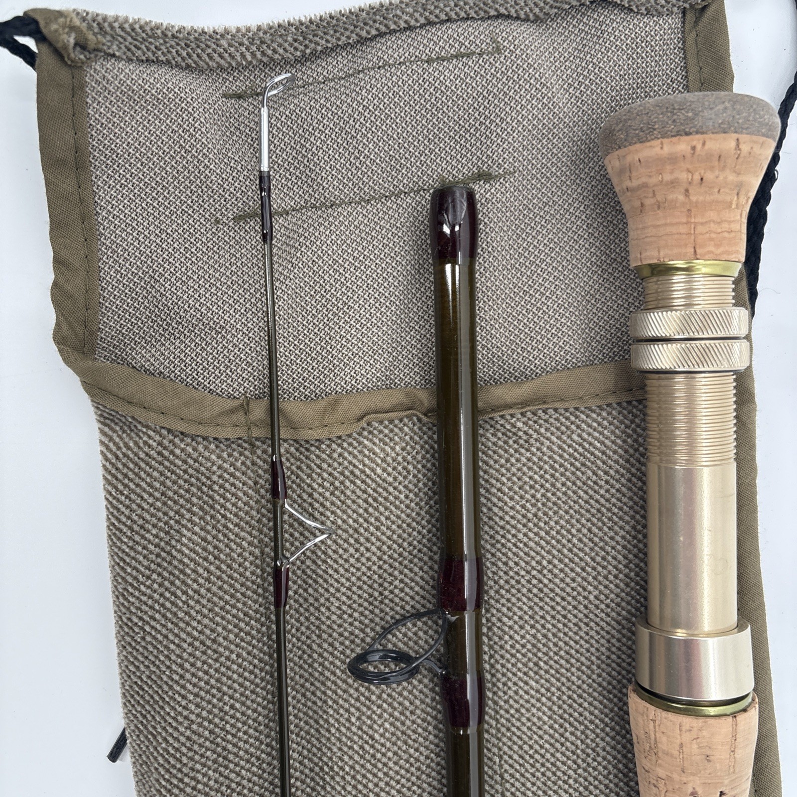 G LOOMIS 9 FOOT 9 INCH 10 WEIGHT 3 PIECE USED CONDITION