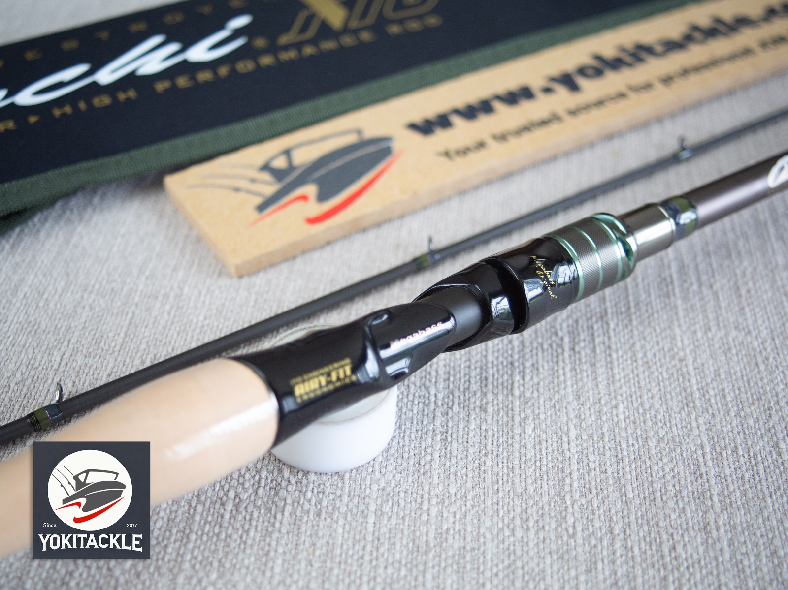 Megabass OROCHI X10 F4.1/2-611XT 2P Baitcasting Rod for Bass