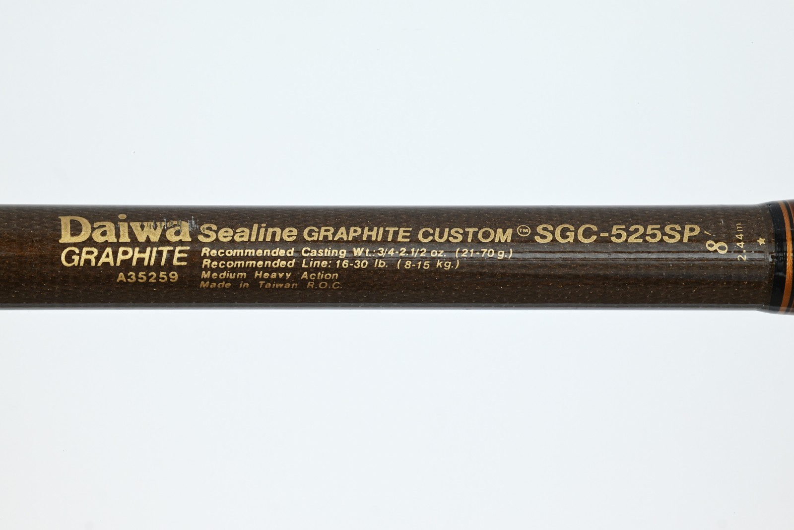 Daiwa Sealine Graphite Custom SGC-525SP A35259 8′ Med-Hvy Spinning Rod – EX COND