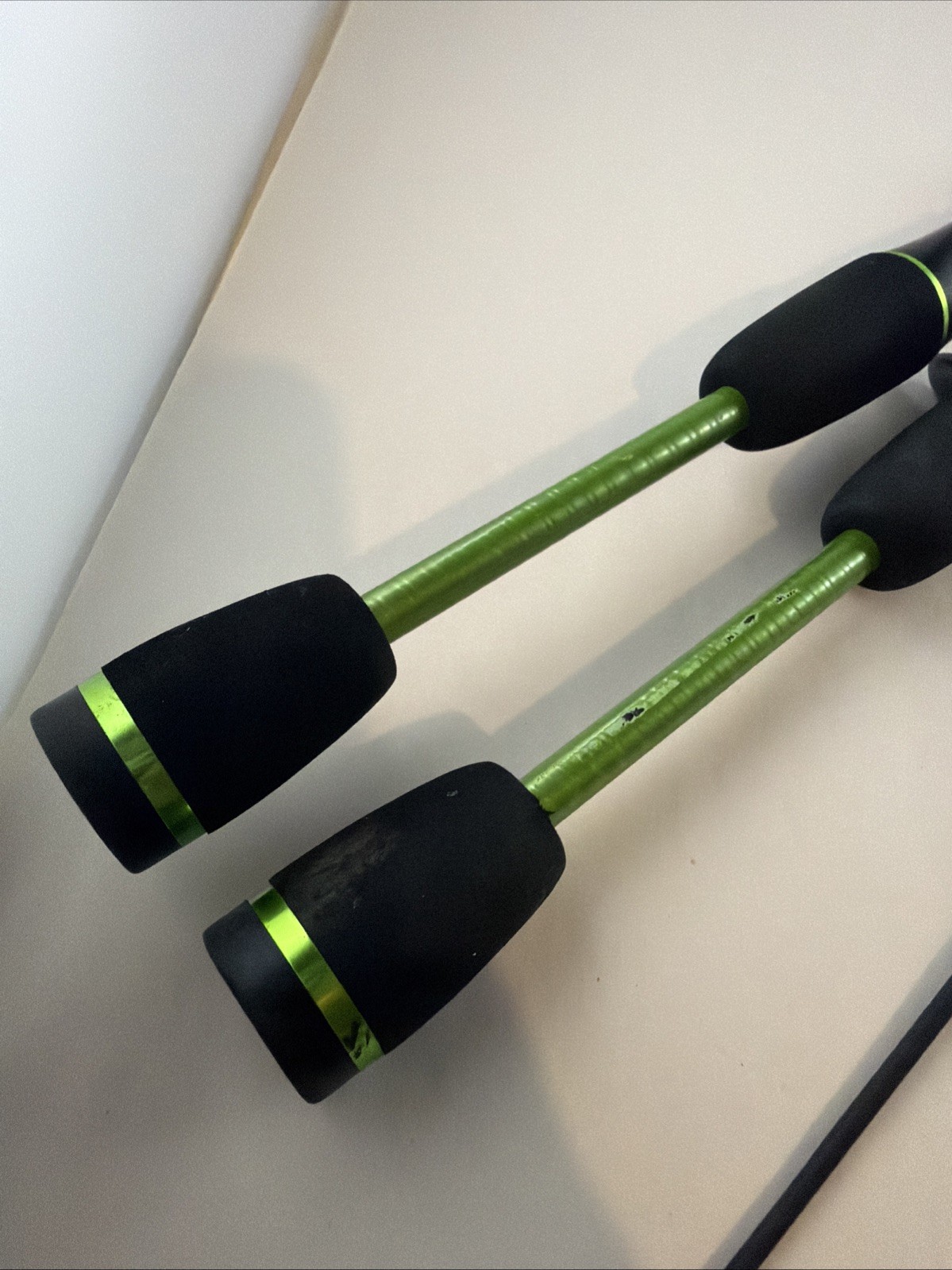 (2) Ugly Stik GX2 5′ 6″ Medium Action Spincasting Rods