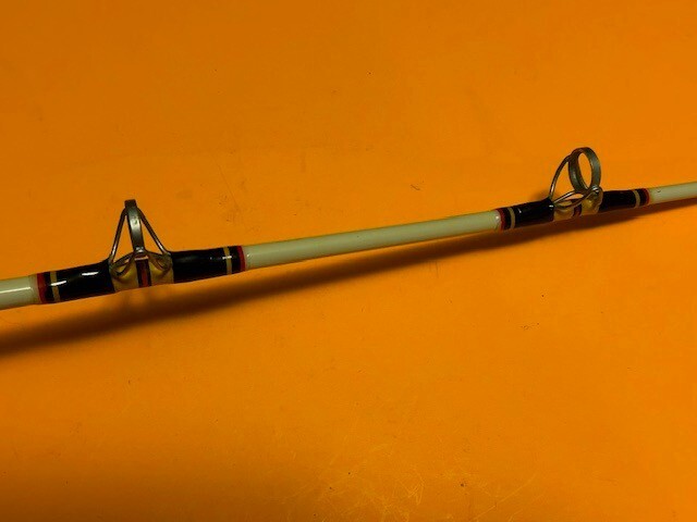 SHAKESPEARE UGLY STIK CHARTER BOAT SERIES 6 FOOT 15 TO 30 POUND FISHING ROD