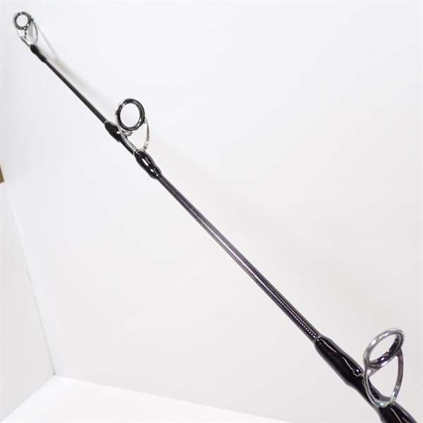 8.6-foot casting rod Cond/C