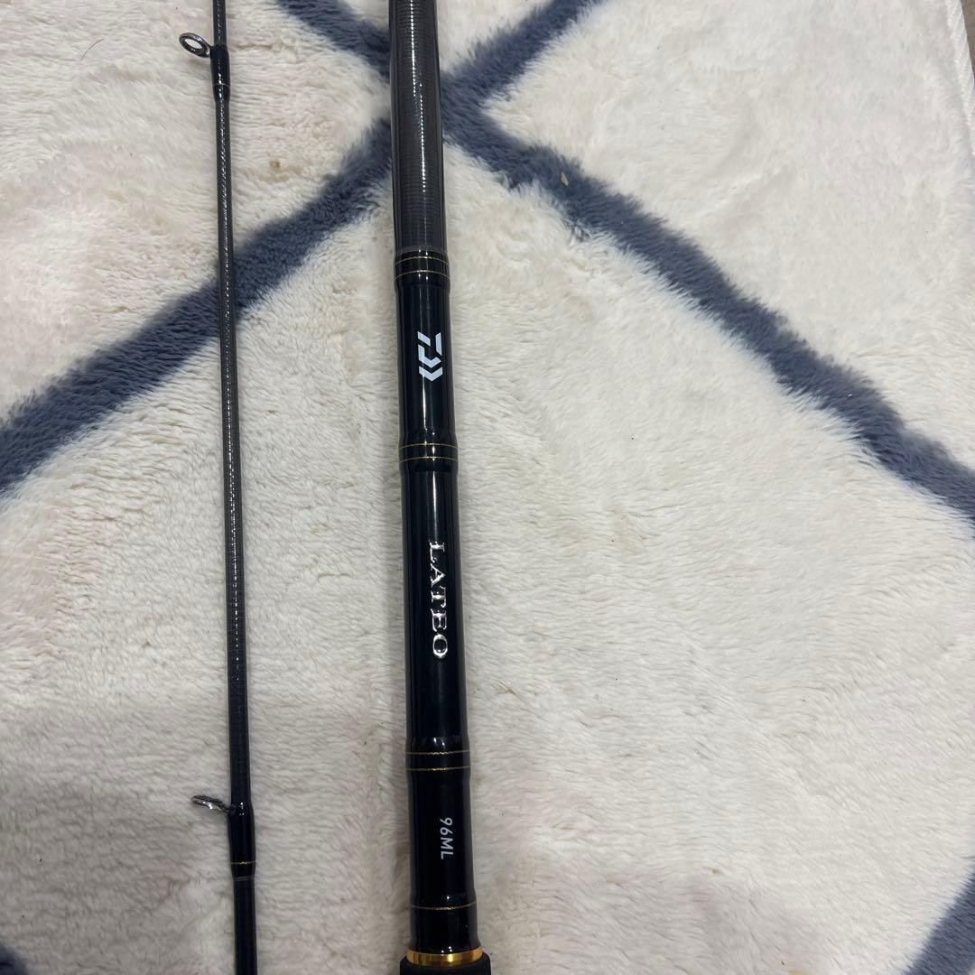 DAIWA Seabass Rod 96ML Spinning 2-Piece Light Lure Used no case