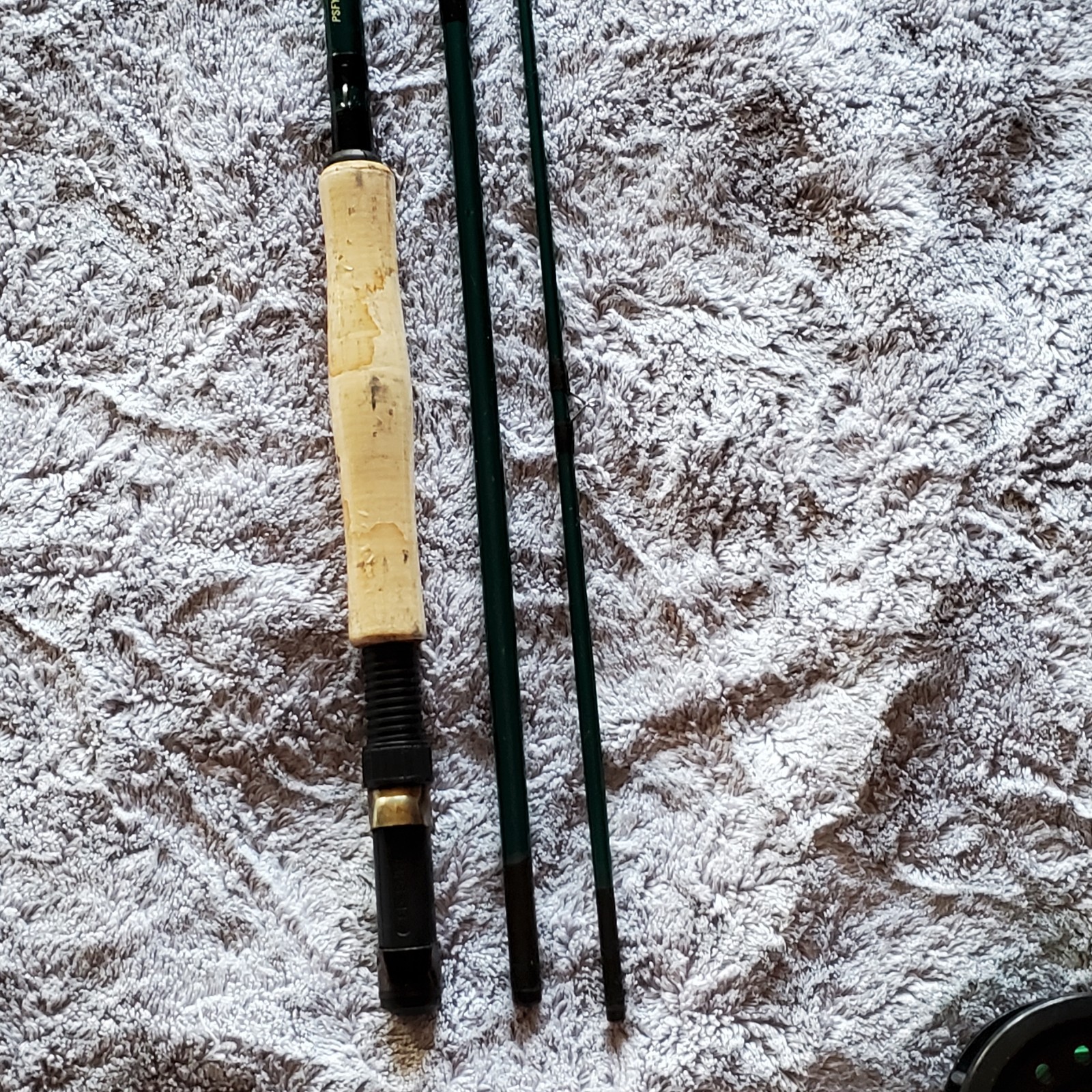 Pflueger 3 Piece 8′ Fly Rod PSFY 8056 5/6 Weight with Shakespeare 1094 Reel