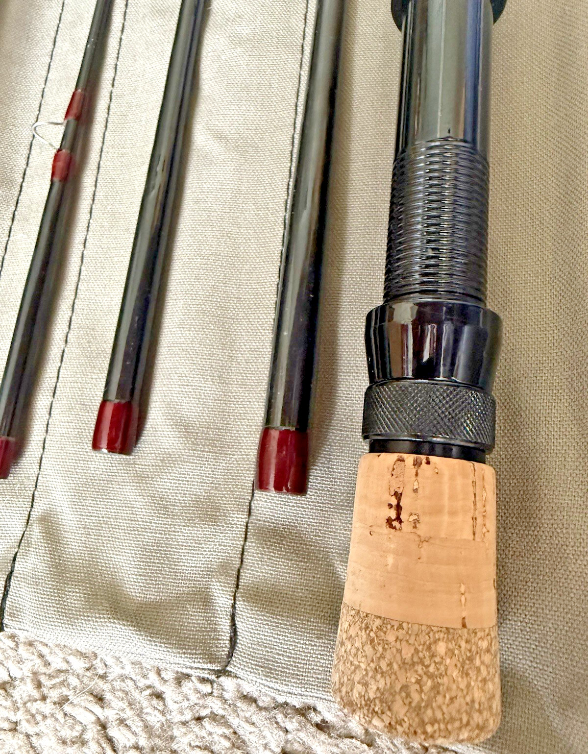 Orvis Clearwater Classic 9 Foot #8 4 Piece Fly Rod Mid Flex with Bag & Tube