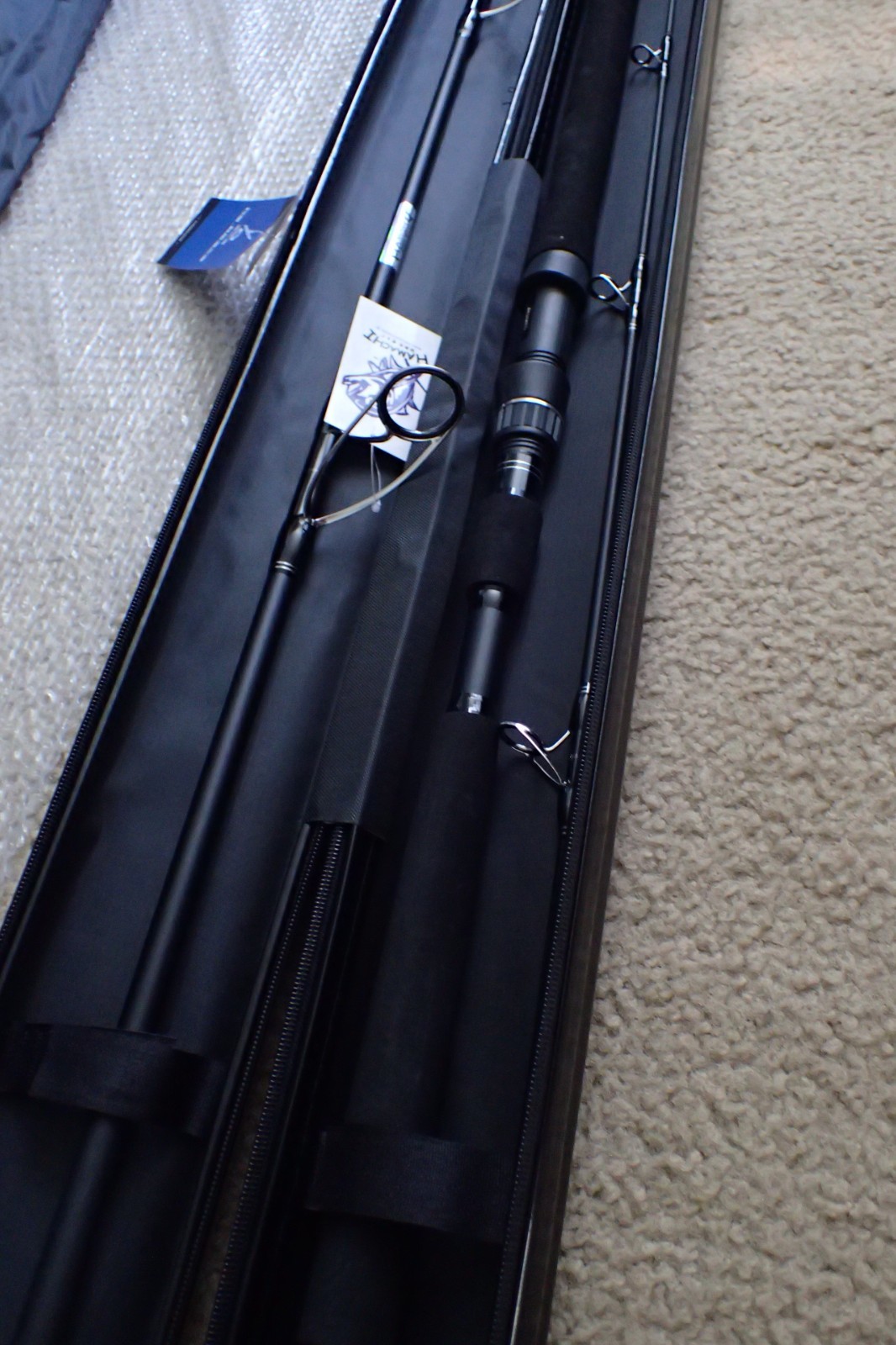 HAMACHI 9’6 XOS GT’n’Doggie Ultra Cast 10 – 20lb Japan SPIN fishing rod w / case